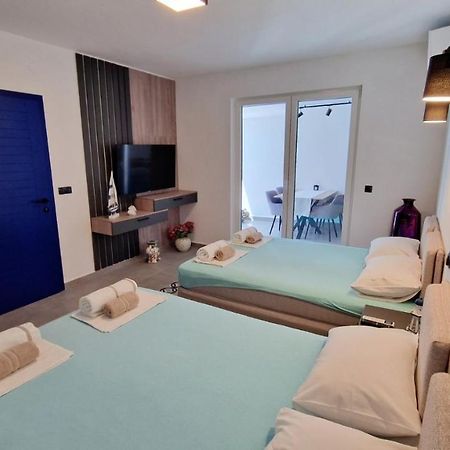 Villa Dardona Drvenik 드레베니크 외부 사진